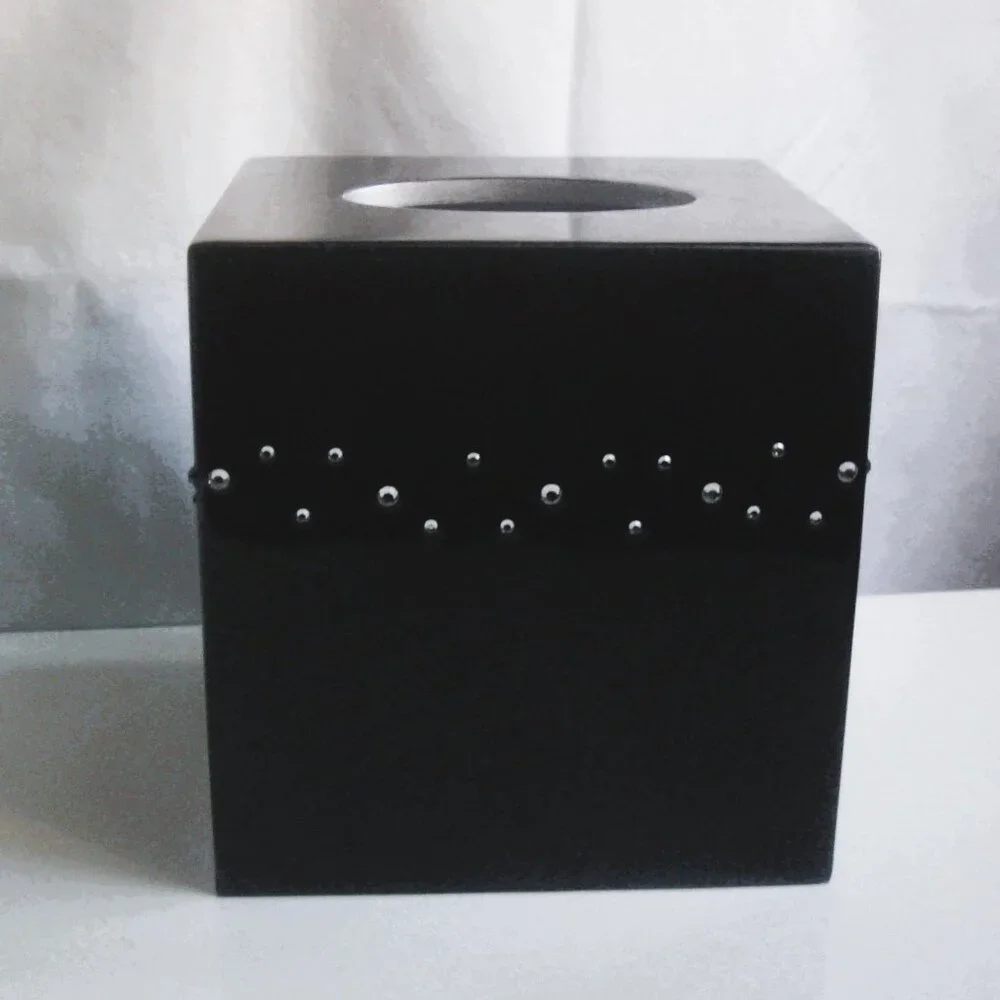 MIKE+ALLY NYC Crystal Ebony Black Boutique Tissue Box Cover *with flaws*